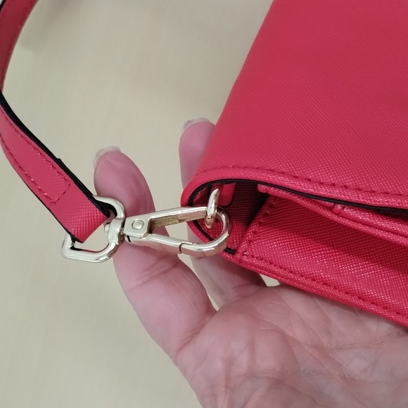 Steve Madden red crossbody clutch purse adjustable detachable strap 8 x 5 - Picture 6 of 11